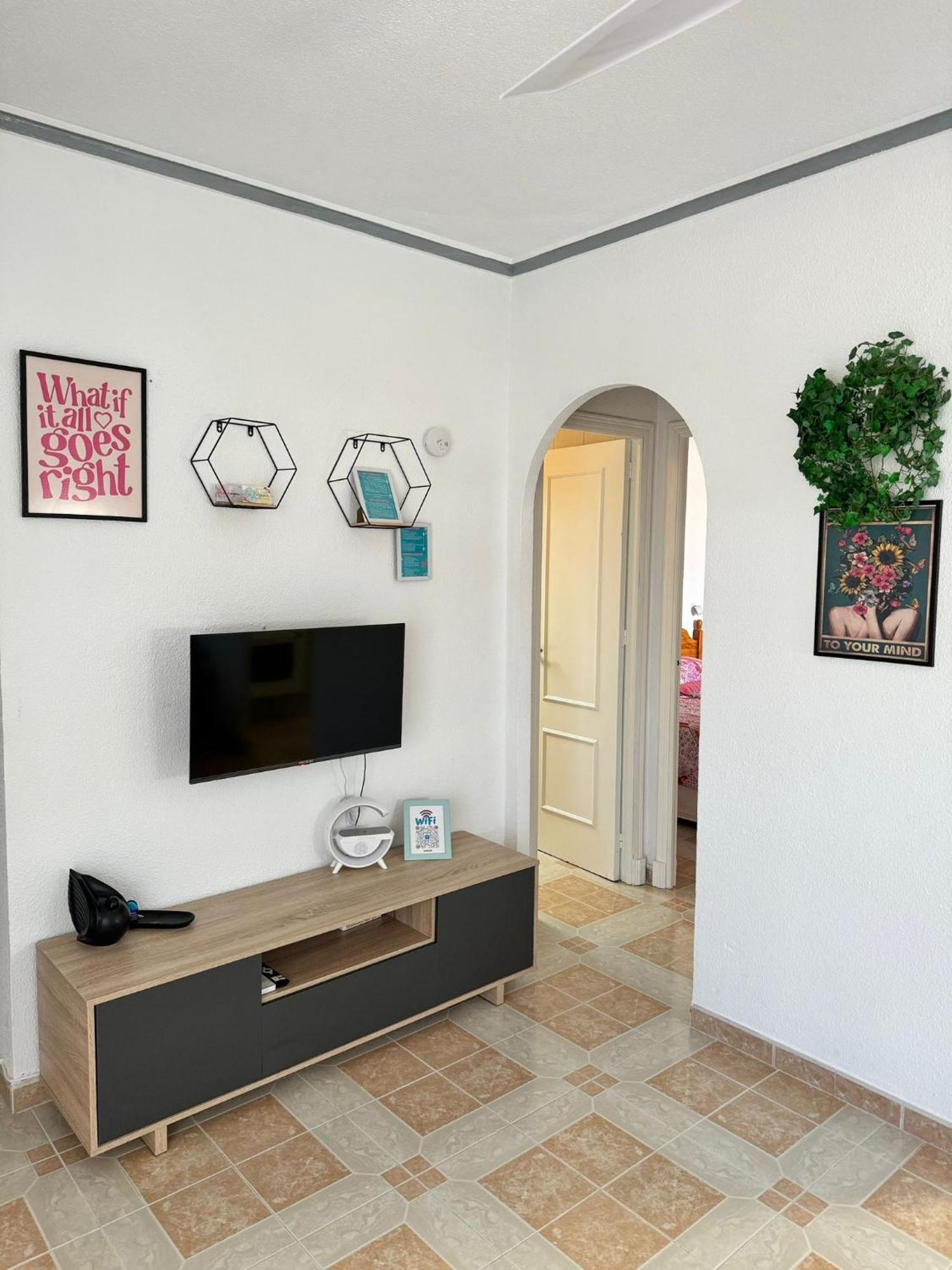 Carmina Apartment, Disfruta Del Sol Y Del Relax! تورّيفيِخا المظهر الخارجي الصورة