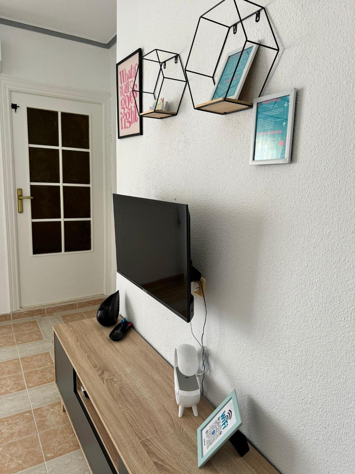Carmina Apartment, Disfruta Del Sol Y Del Relax! تورّيفيِخا المظهر الخارجي الصورة